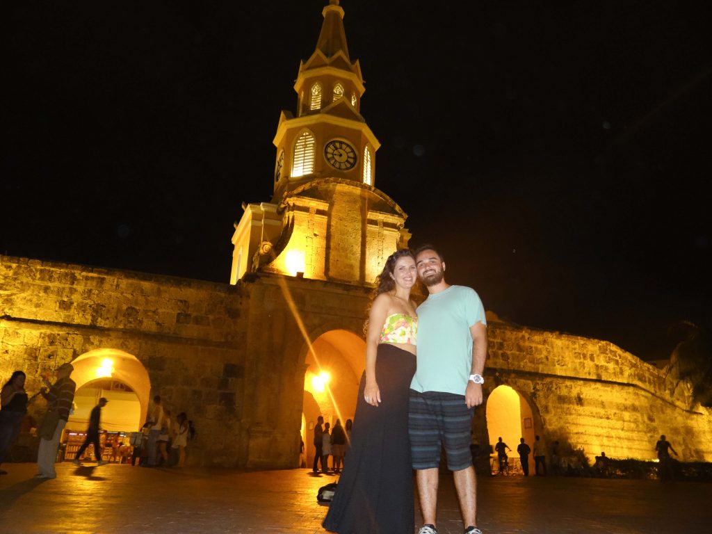 O que fazer em Cartagena Torre del Reloj a noite